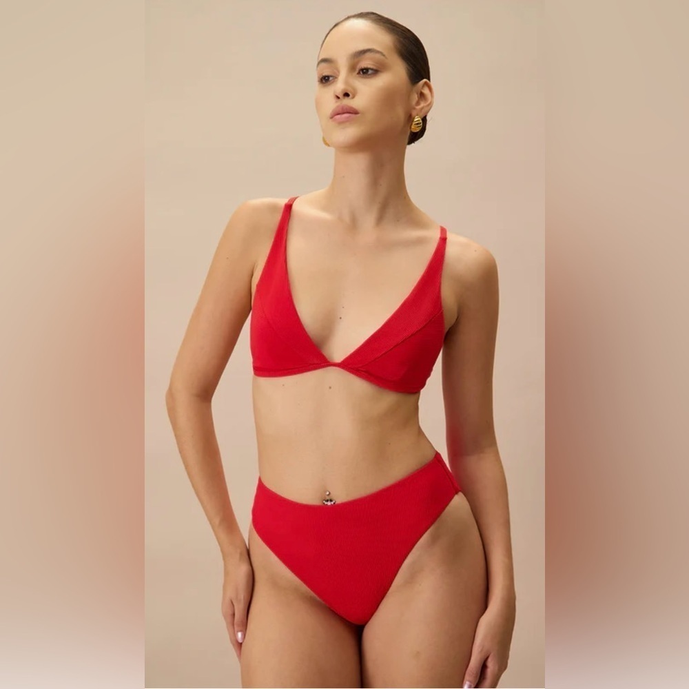 Rihoas The Red Ribbed Cross Back Bikini Top and high waisted bikini bottom Set S